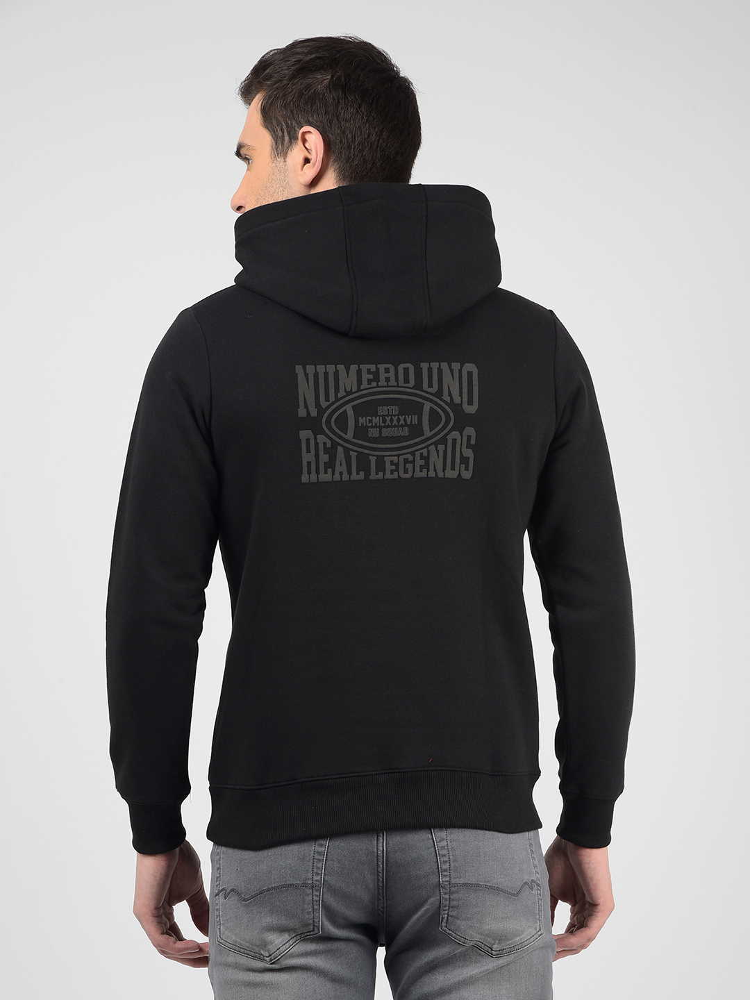 Numero Uno Men Solid Black Sweat Shirt